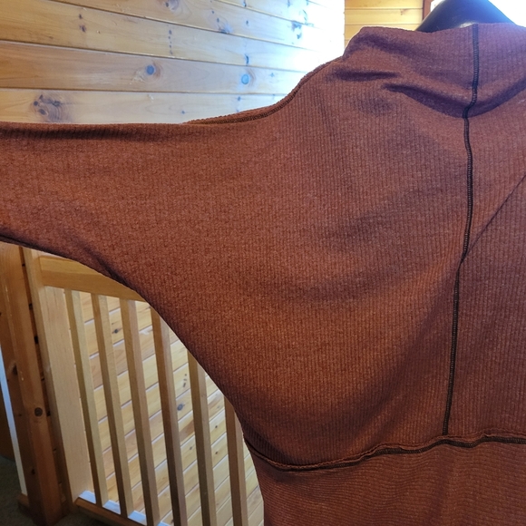 We the Free mock neck long sleeve overaized top size medium Free People - Picture 3 of 6